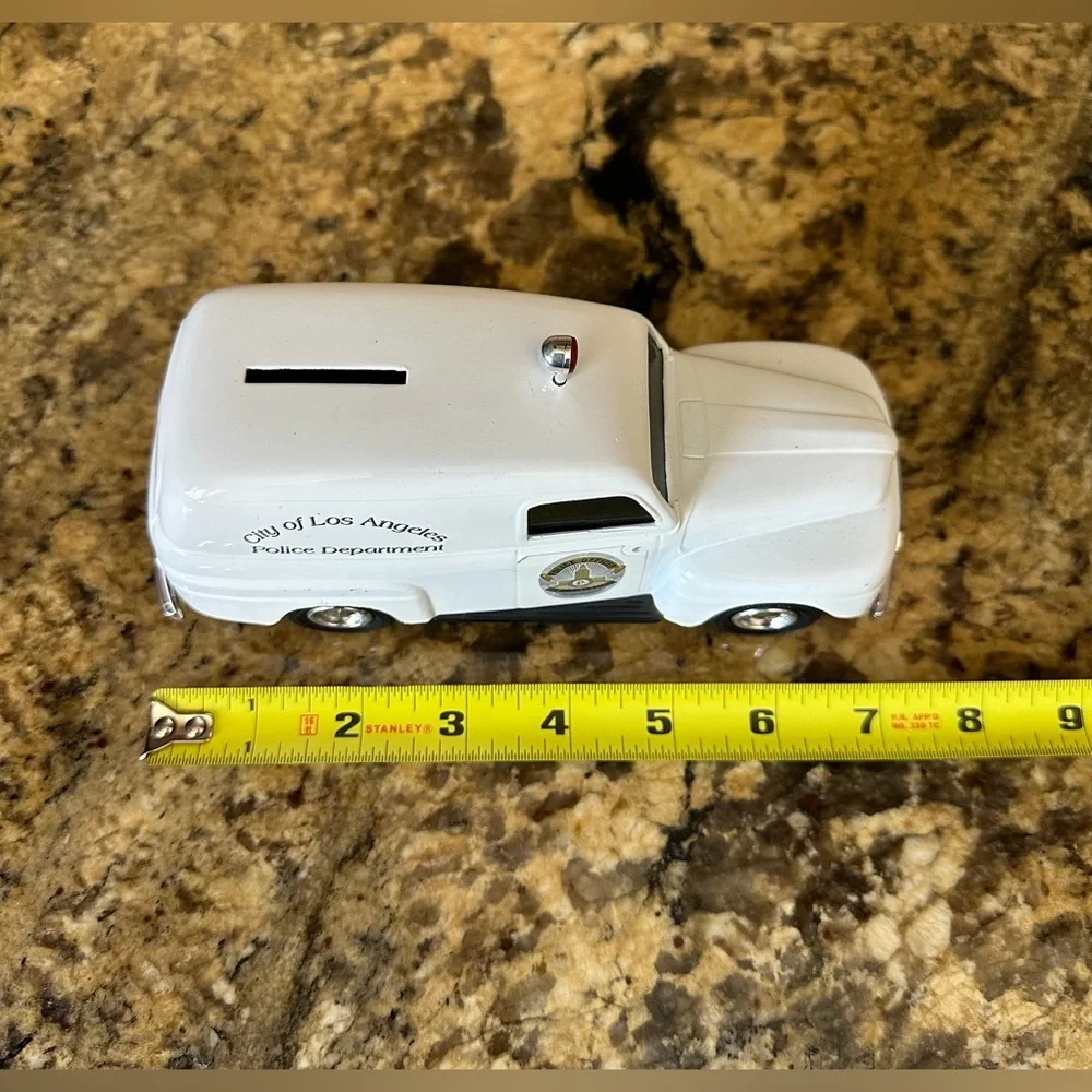 ERTL manufacturer die